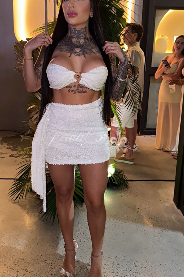 CAROLINA FERREIRA - Acompanhantes Itapema