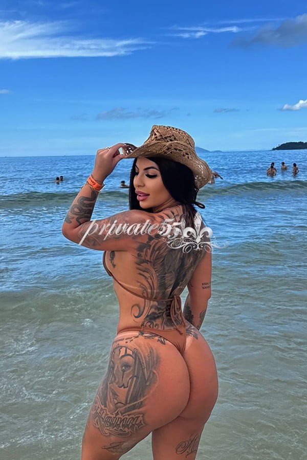 GABI GUIMARÃES - Acompanhantes Itapema