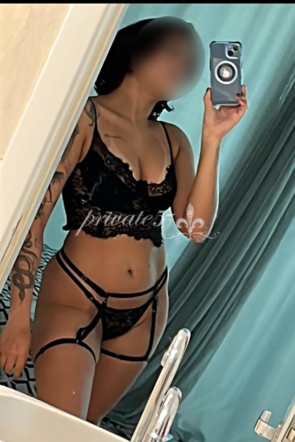 ISIS MORELLI - Acompanhantes Itapema