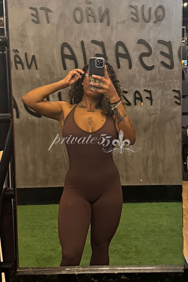 JADE MASSARO - Acompanhantes Itapema