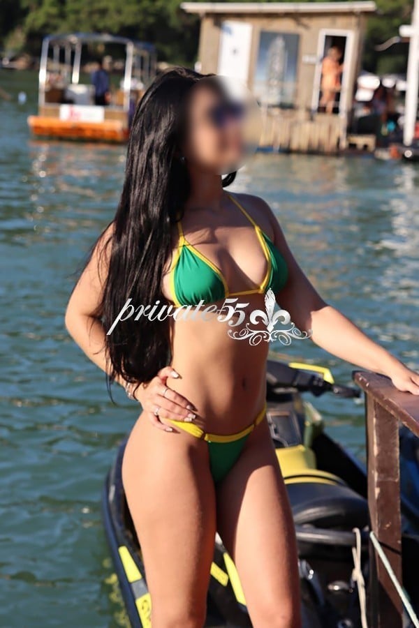 LUARA CAMPOS - Acompanhantes Itapema