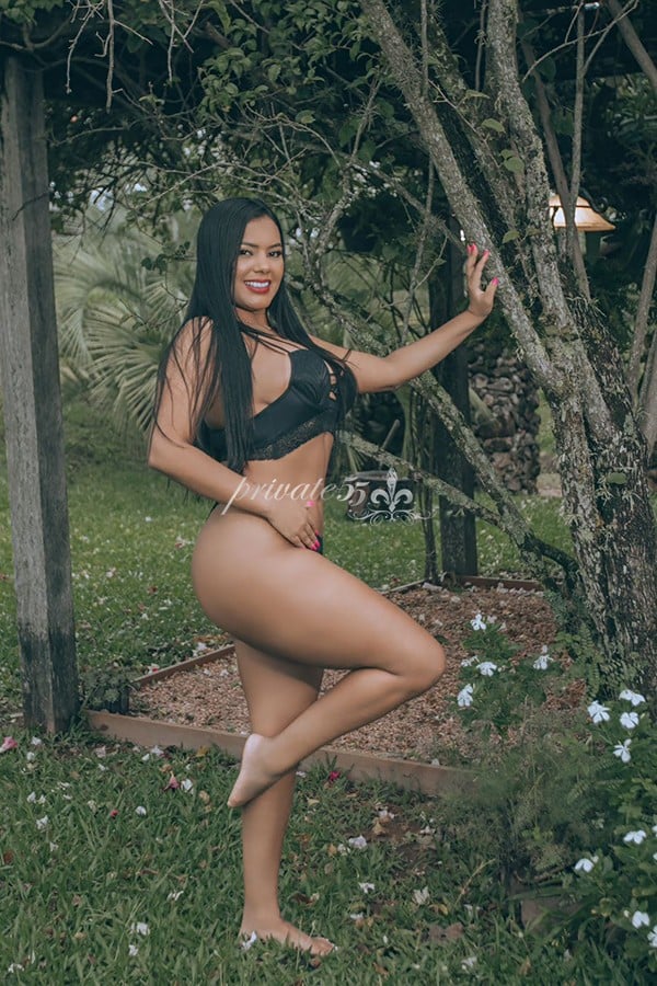 LUISA DIAS - Acompanhantes Itapema