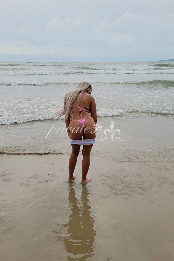 STEFANNY LACERDA - Acompanhantes Itapema