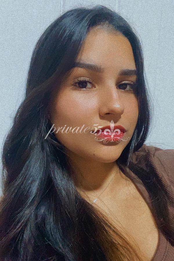 SUELLEN MAIA - Acompanhantes Itapema