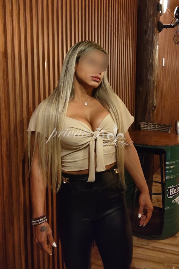 BRUNA FERNANDES - Acompanhantes Joinville