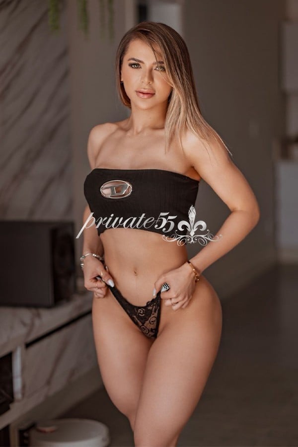 EDUARDA MAIA - Acompanhantes Joinville