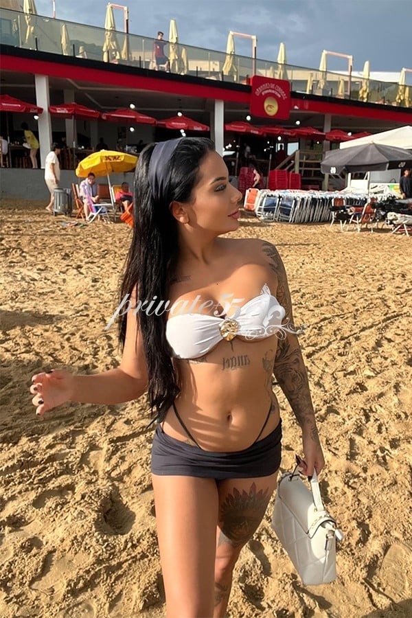 LUÍSA NÓBREGA - Acompanhantes Joinville