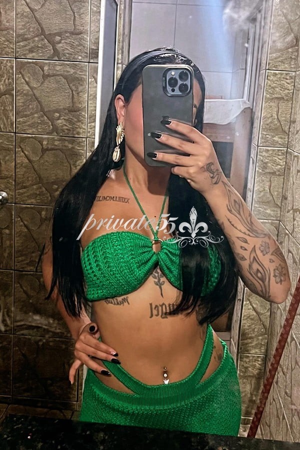 LUÍSA NÓBREGA - Acompanhantes Joinville