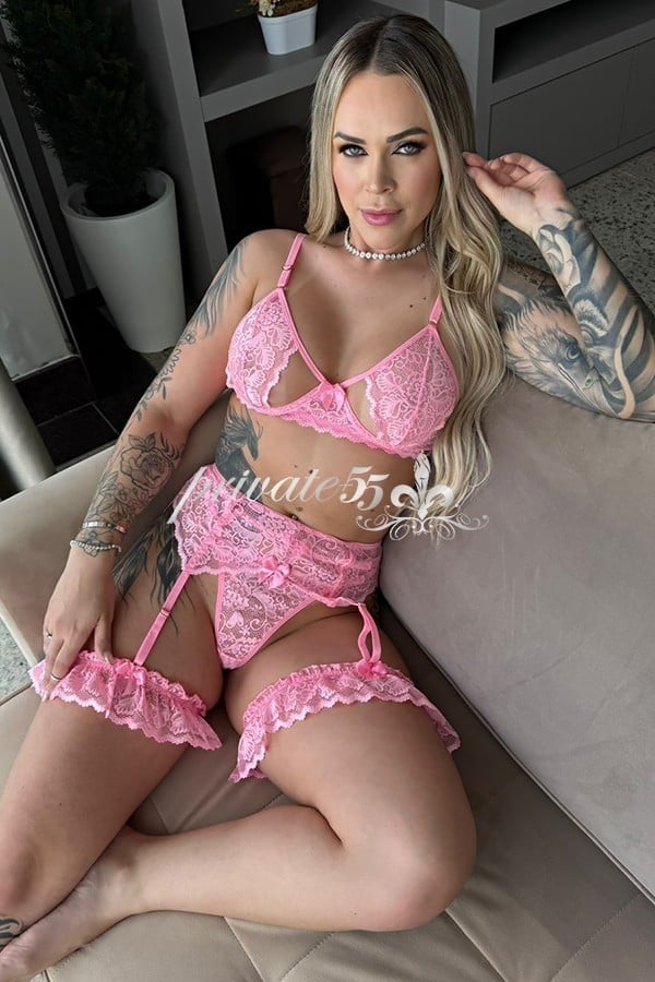 CAROLINE KEFFLER - Acompanhantes Londrina