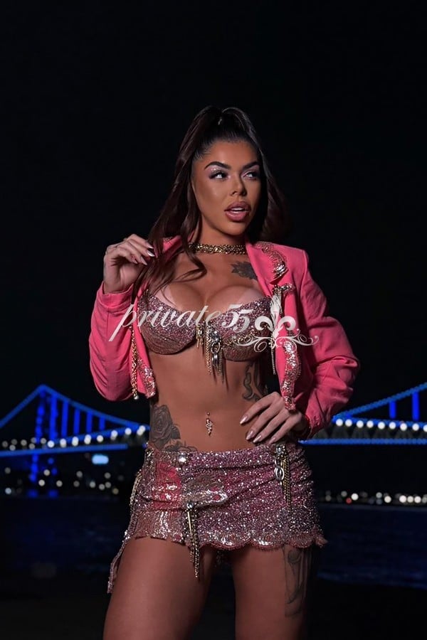 GABRIELLA EUZÉBIO - Acompanhantes Londrina