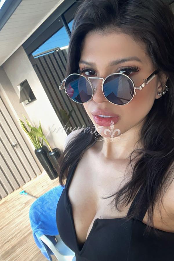 BRENDA SANTOS - Acompanhantes Maringá
