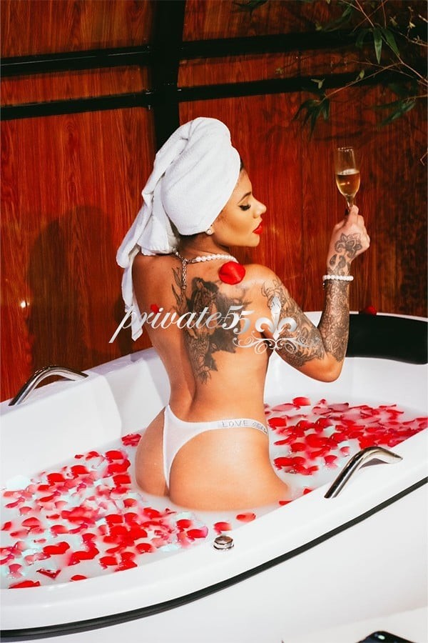 STEFANY SANTOS - Acompanhantes Ponta Grossa