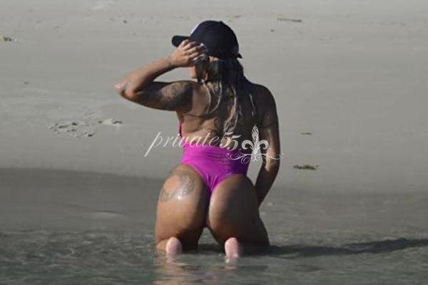 AMANDA BARÃO - Acompanhantes Florianópolis