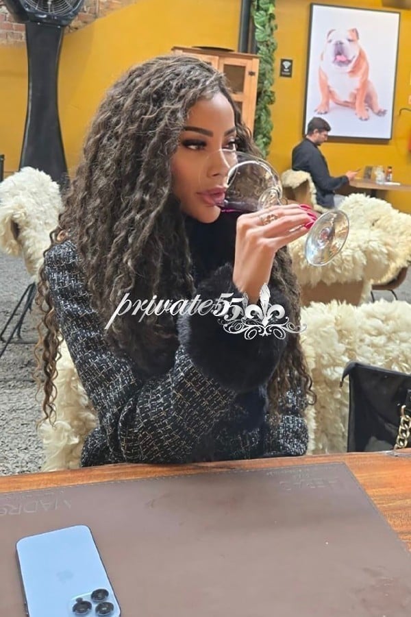 ANASTÁCIA LOUISE - Acompanhantes Porto Alegre