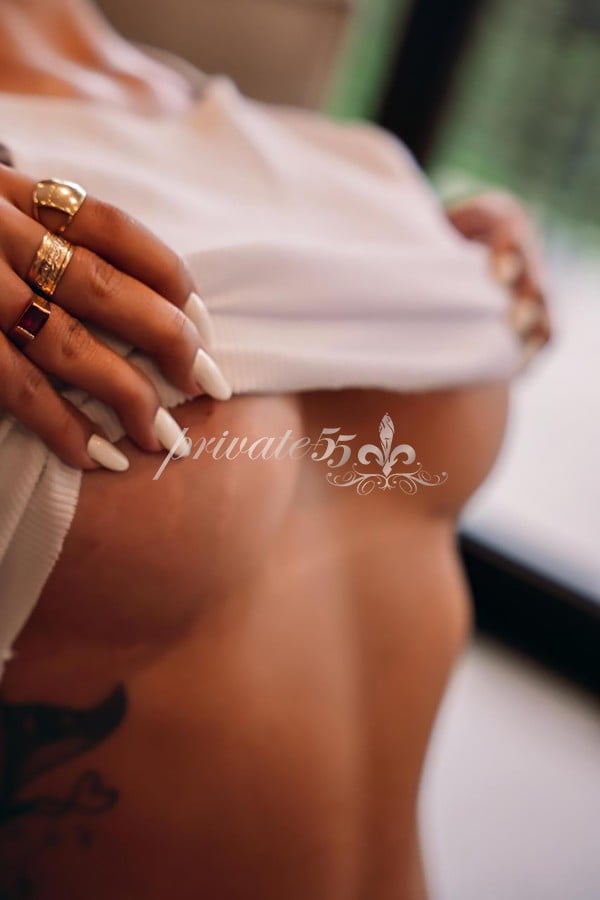 BELLA  SERENA  - Acompanhantes Porto Alegre