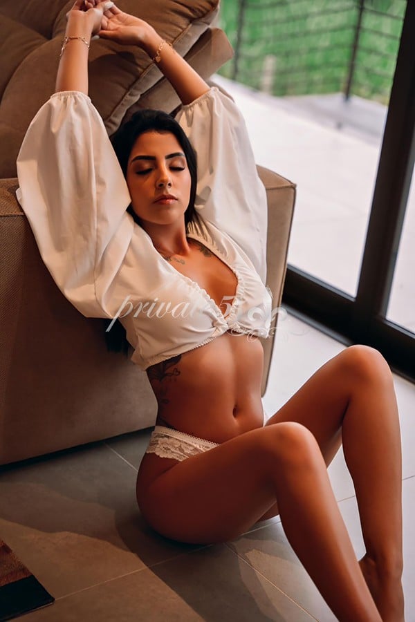 BELLA  SERENA  - Acompanhantes Porto Alegre