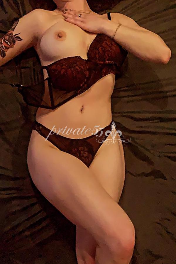 BRUNA BARTH - Acompanhantes Porto Alegre