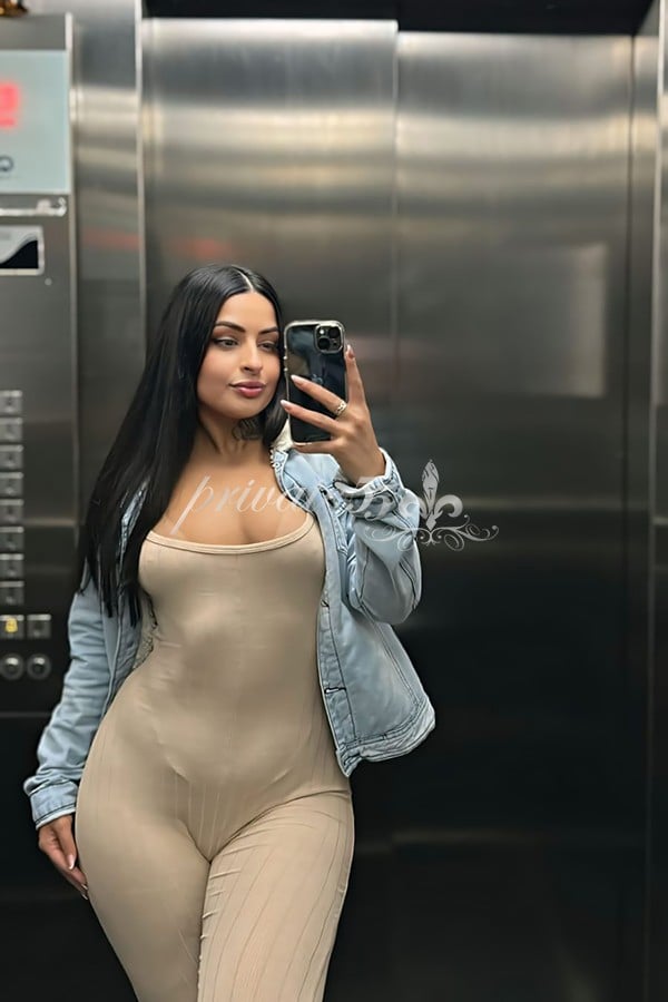Demi Bueno - Acompanhantes Porto Alegre - Acompanhantes POA - Acompanhantes RS