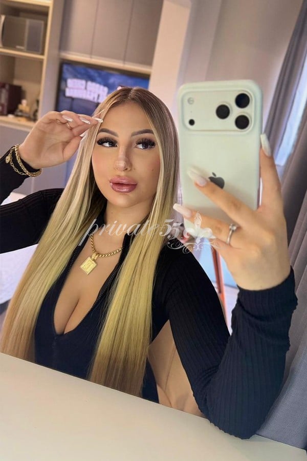 EDUARDA GOULART  - Acompanhantes Porto Alegre