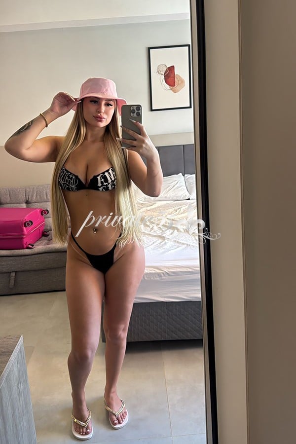 EDUARDA GOULART  - Acompanhantes Porto Alegre