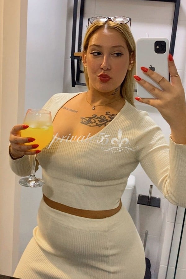 JÚLIA FOX - Acompanhantes Porto Alegre
