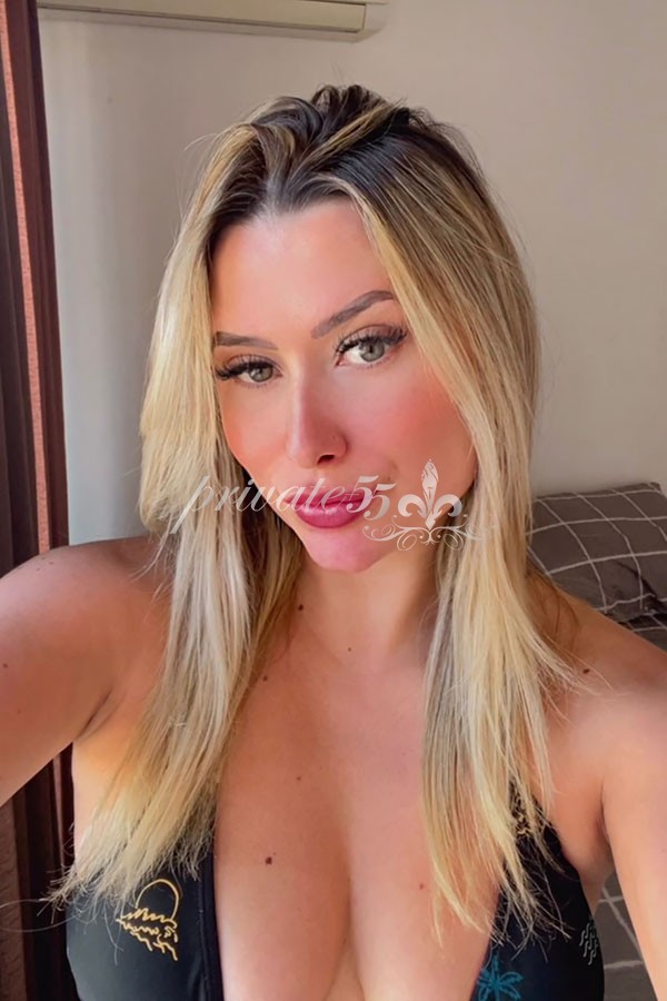 IVY ALMEIDA - Acompanhantes Porto Alegre