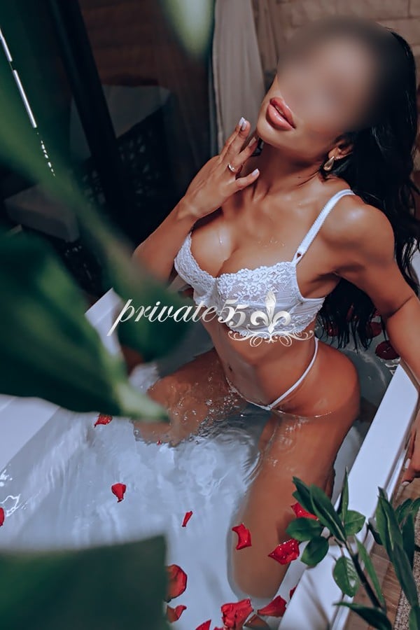 JÚLIA ANDRADE - Acompanhantes Porto Alegre