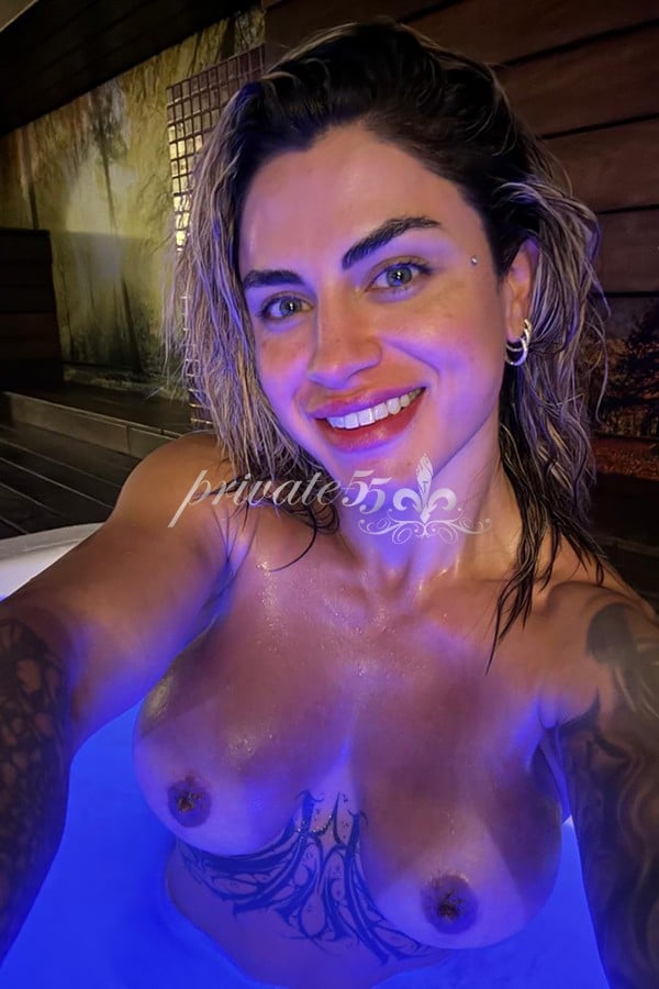 JÚLIA BRAGA - Acompanhantes Porto Alegre