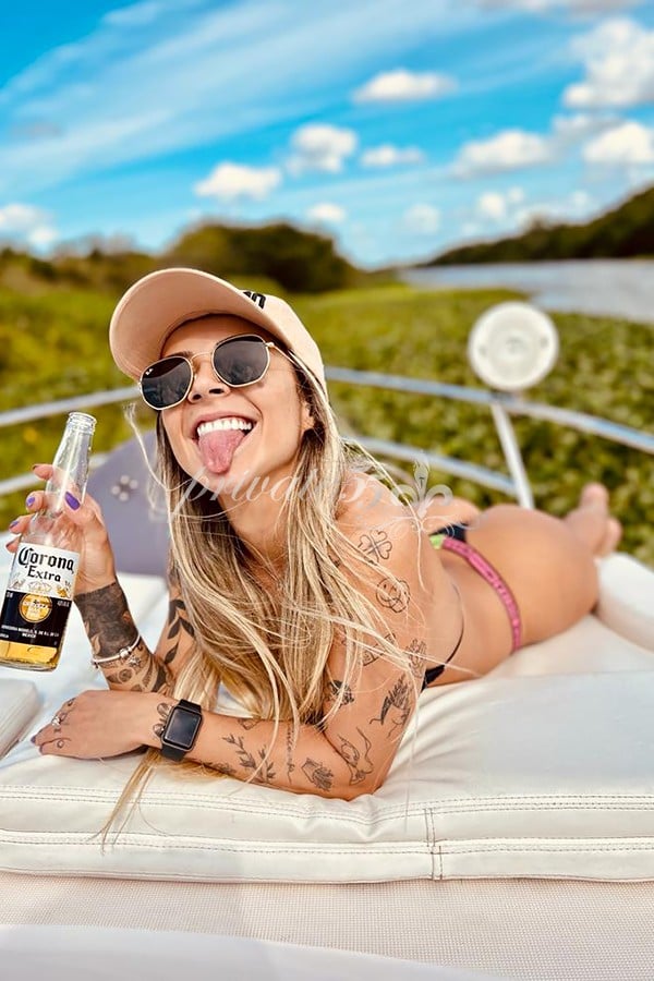JÚLIA MENEZES - Acompanhantes Porto Alegre