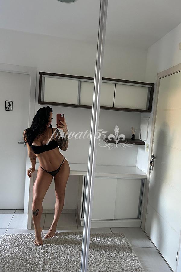 JÚLIA MÜLLER - Acompanhantes Porto Alegre