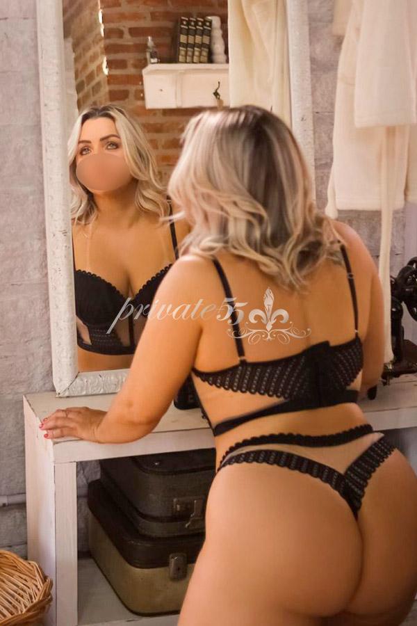 LARISSA MEDEIROS - Acompanhantes Porto Alegre