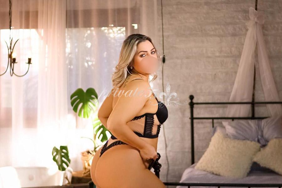 LARISSA MEDEIROS - Acompanhantes Porto Alegre