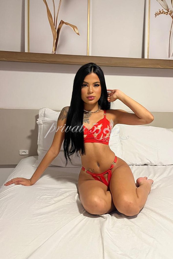 LAURA DINIZ - Acompanhantes Porto Alegre