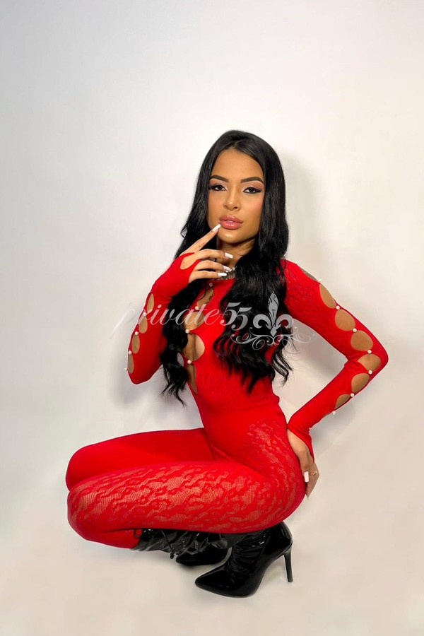 LAURA DINIZ - Acompanhantes Porto Alegre