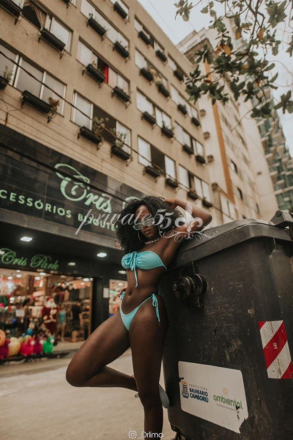 LEONA CASTANHARI - Acompanhantes Porto Alegre