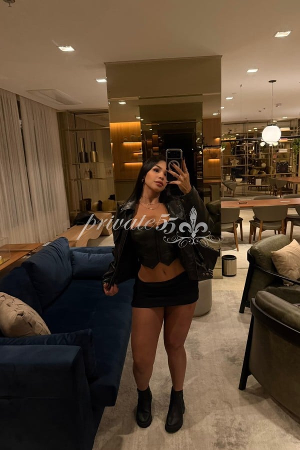 LIVIA  VILLAR - Acompanhantes Porto Alegre