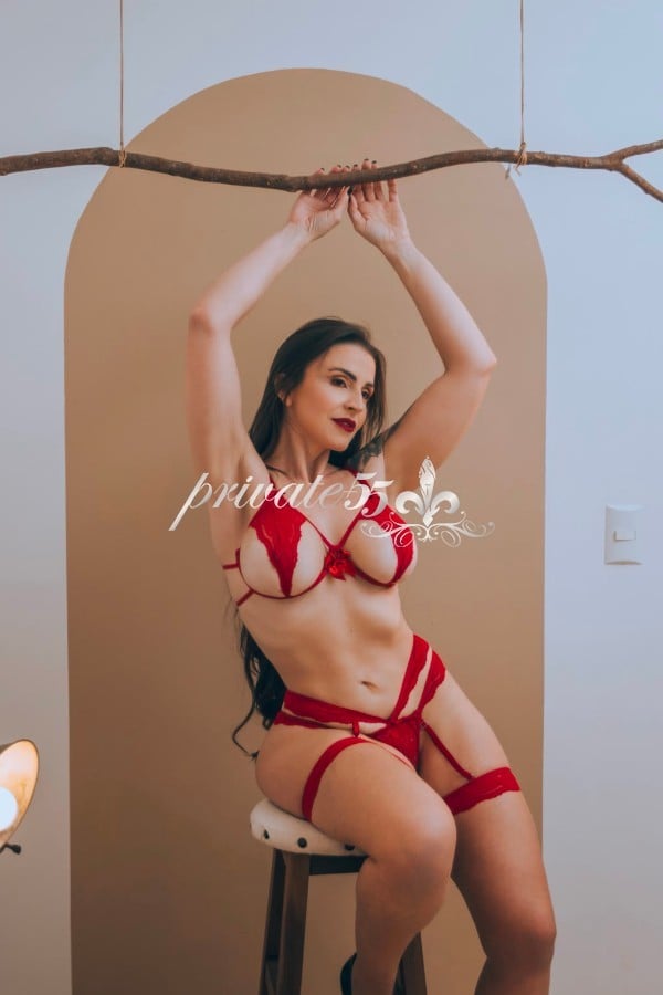 MARIANE  HANNECKER - Acompanhantes Porto Alegre