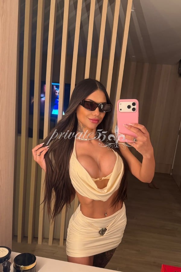 MIA  CAVALCANTI - Acompanhantes Porto Alegre