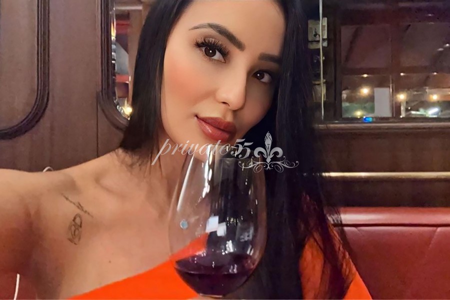 SOPHIA ÁGATA - Acompanhantes Porto Alegre