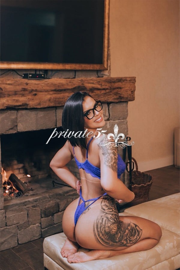 VITÓRIA  SOUZA - Acompanhantes Porto Alegre