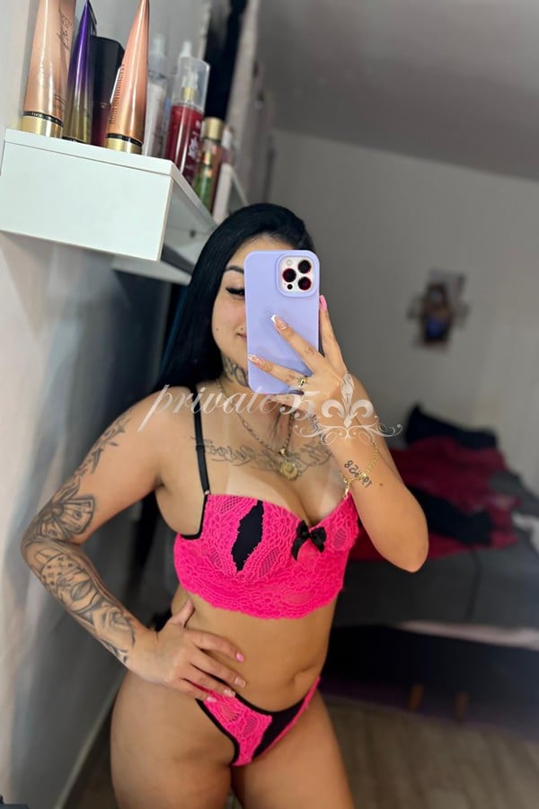 YSABELA  HOLFS  - Acompanhantes Porto Alegre