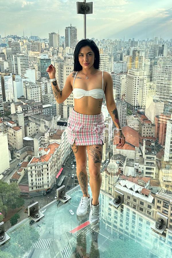 ALICE BECKER - Acompanhantes Rio de Janeiro