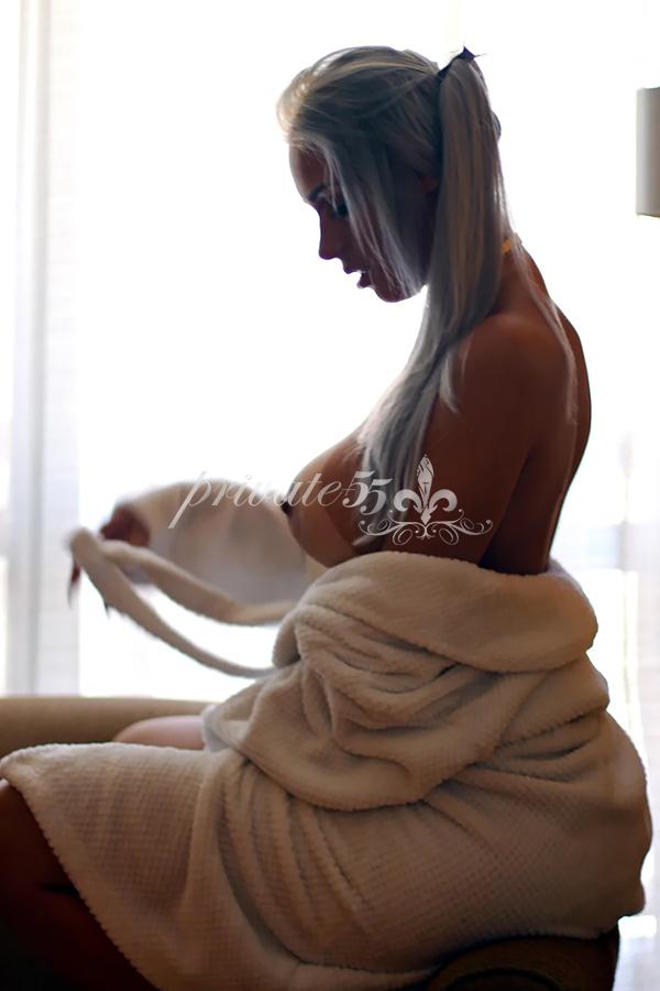 ANA DIPAOLLO - Acompanhantes Rio de Janeiro