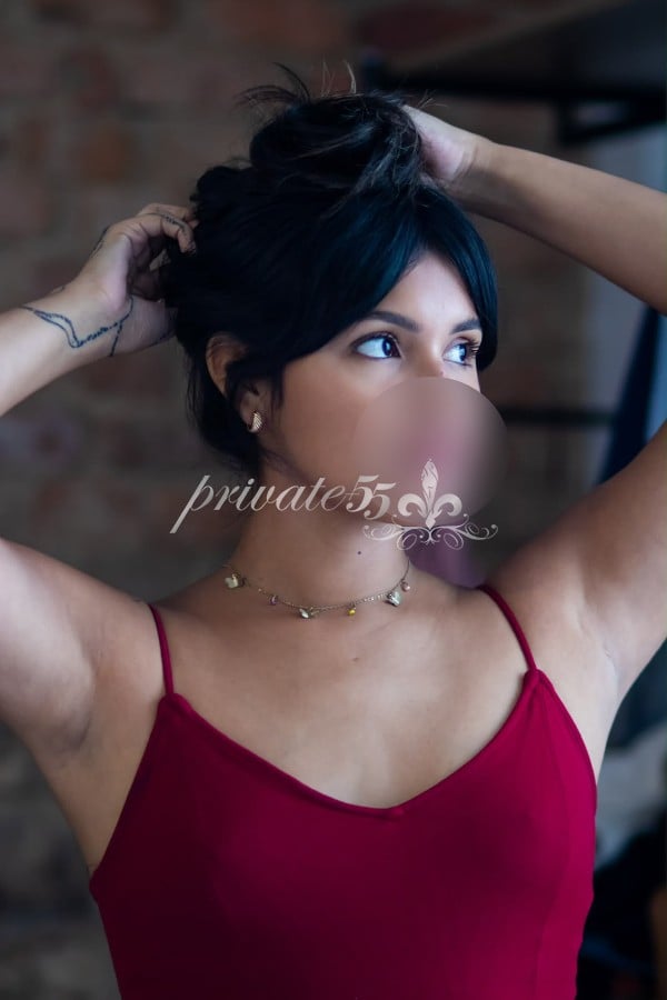 CLARA YANZE - Acompanhantes Rio de Janeiro