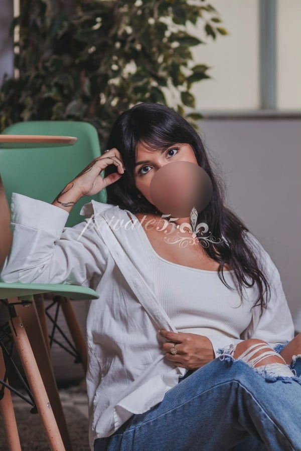 CLARA YANZE - Acompanhantes Rio de Janeiro