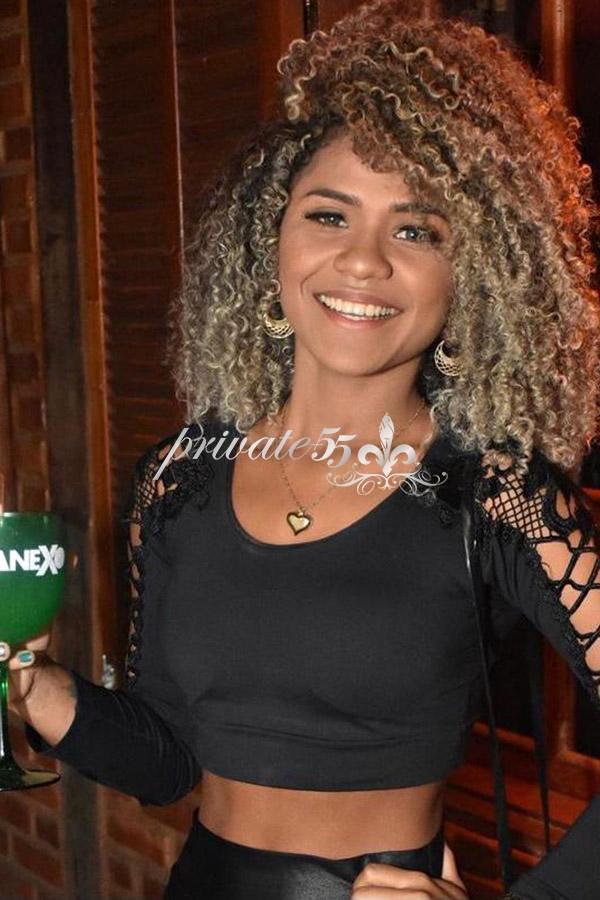 Izadora Lina - Acompanhantes Rio De Janeiro - Acompanhantes RJ - Acompanhantes RJ