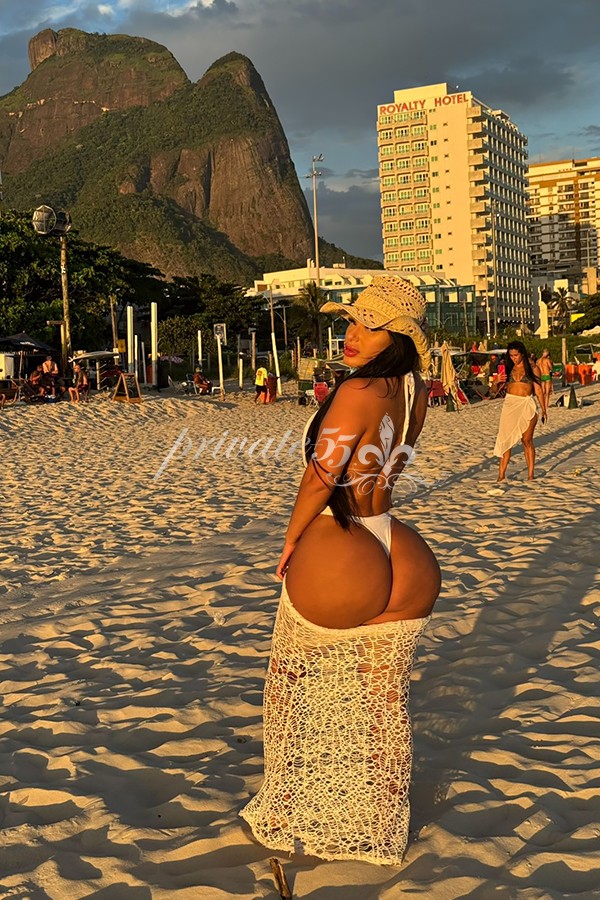 JÚLIA HOFFMAN - Acompanhantes Rio de Janeiro