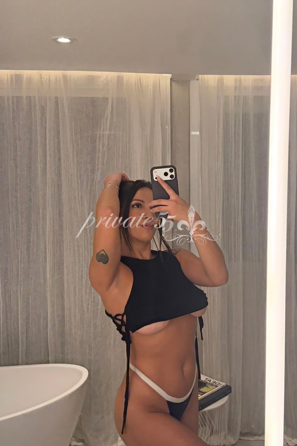 LARA  FREITAS  - Acompanhantes Rio de Janeiro
