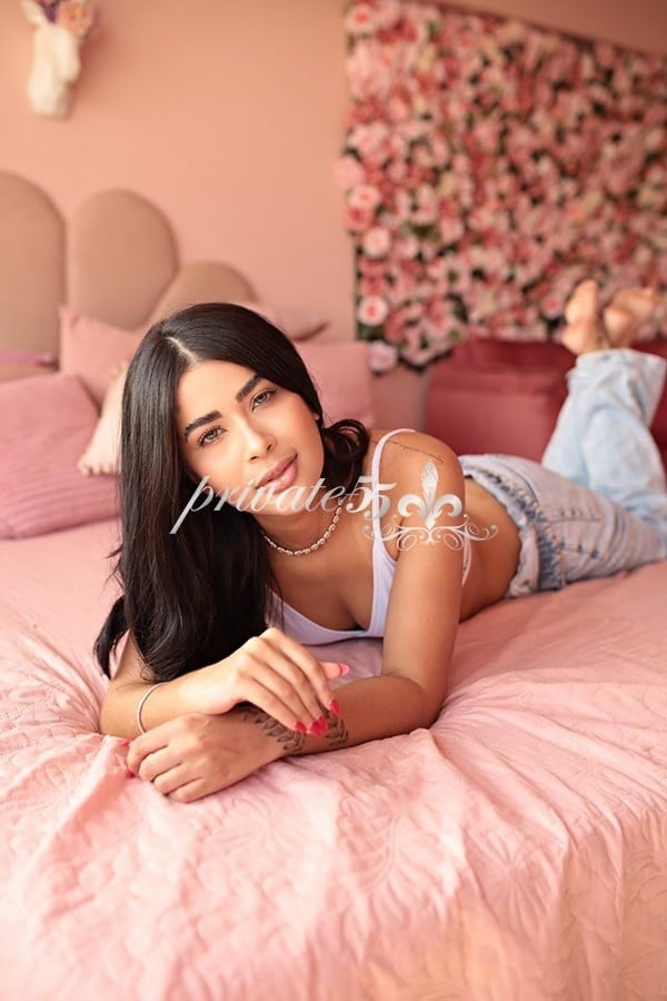 LAURA CAMPOS - Acompanhantes Rio de Janeiro
