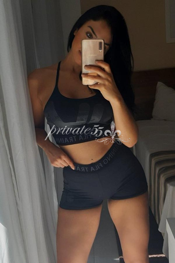 Jolie Bernardi - Acompanhantes Salvador - Acompanhantes Bahia - Acompanhantes BA